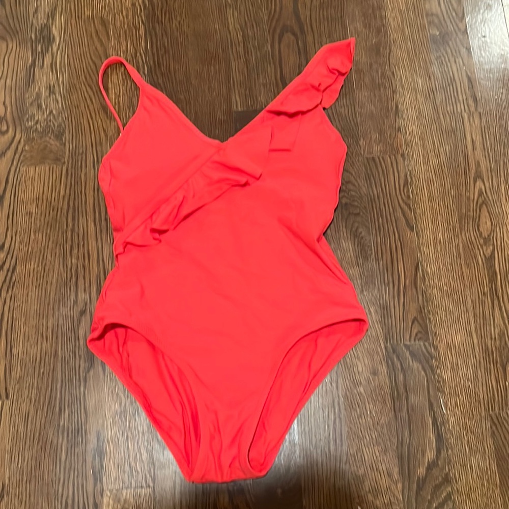 Draper James size small swimsuit